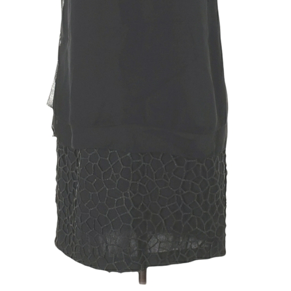 Reiss Black Sleeveless Shift Dress Size 4 Mock Neck Knee Length Shiny Lace Hem - Picture 4 of 7